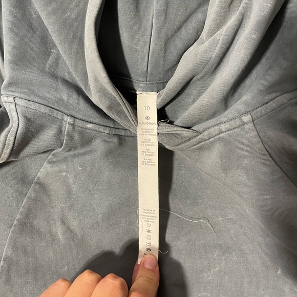 Lululemon Sweatshirt - Picture 4 of 4